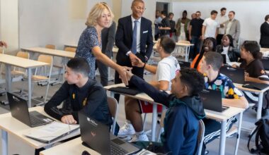 la plateforme collaborative voulue par la région Ile-de-France ne convainc pas les équipes éducatives