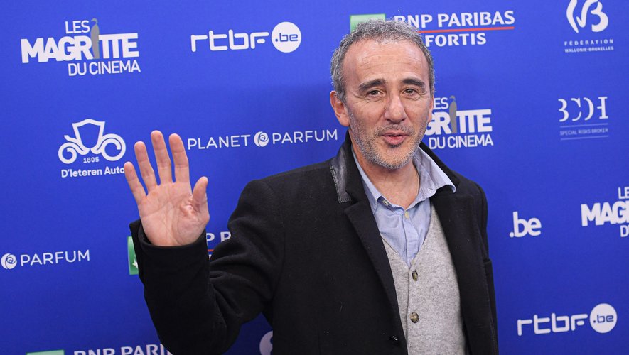"Un petit monsieur est né" : à 61 ans, l’humoriste Élie Semoun vient tout juste d’accueillir "un bébé mignon"