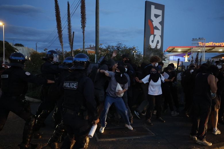 Des affrontements entre manifestants et policiers à Montpellier.