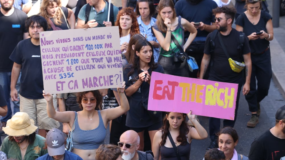 à Marseille, la colère d'une jeunesse "déclassée"