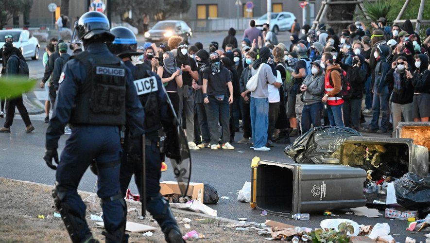 EN IMAGES. Une forte mobilisation puis des débordements : retour sur la journée "Bloquons tout" à Montpellier