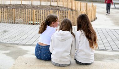Carte scolaire à Toulouse : "Nous, parents, disons non à la fermeture d’une classe", la colère des parents d’élèves de l’école maternelle Buffon