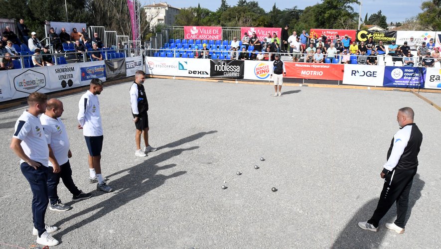 "Nous avons eu plus de 1 000 spectateurs en une journée", à Carcassonne le tournoi de pétanque trouve son public