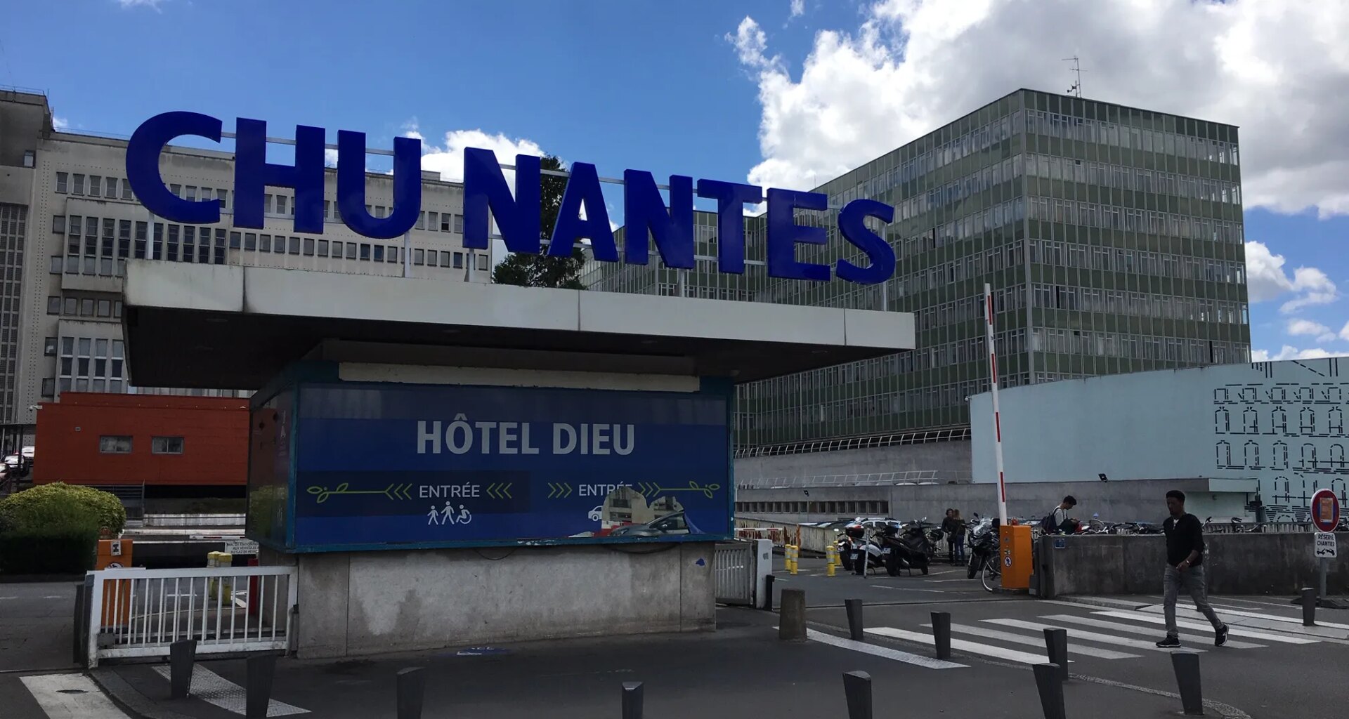 La colère des acteurs de la santé, ce matin à Nantes