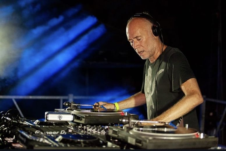Jack de Marseille fête ses 35 ans de carrière.