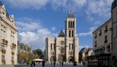 la Basilique cathédrale Saint-Denis en Île-de-France