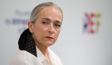 Delphine Ernotte charge frontalement CNews, « chaîne d’extrême droite » qui « veut la peau de l’audiovisuel public »