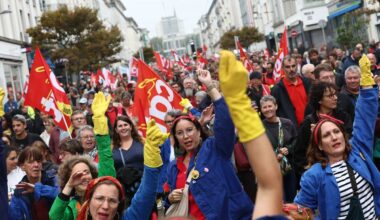 DIRECT TERMINÉ - Grève du 18 septembre : à Brest, environ 8 000 personnes ont manifesté