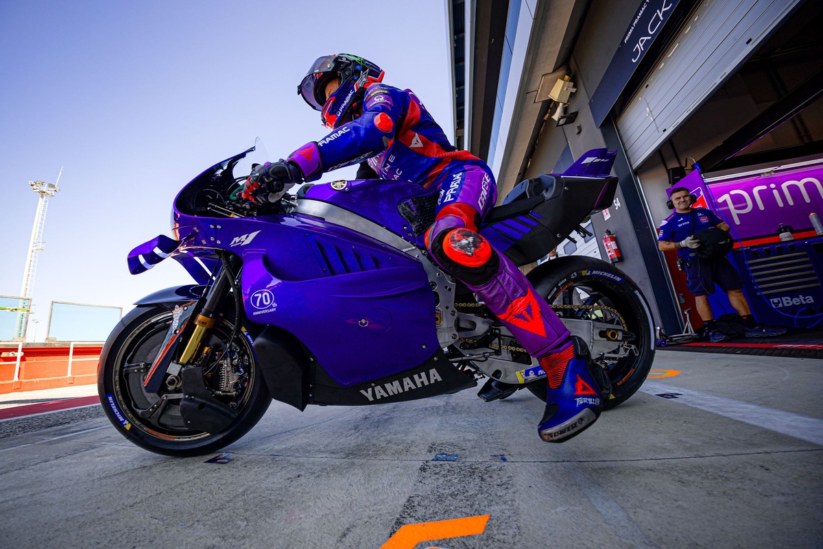 Miller appelle Quartararo à croire au V4 Yamaha : "Je comprends sa frustration"