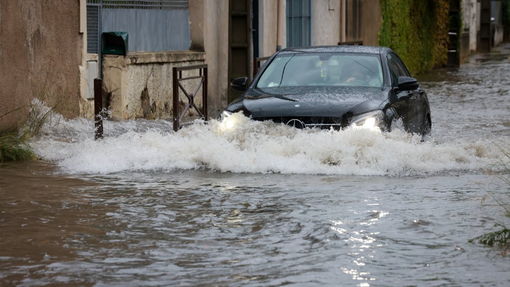 rues inondées à Salon, plus de 100mm de pluie à Avignon... les images des fortes pluies en Provence