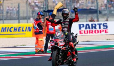 MotoGP: Marco Bezzecchi remporte le sprint à Misano, Marc Marquez chute