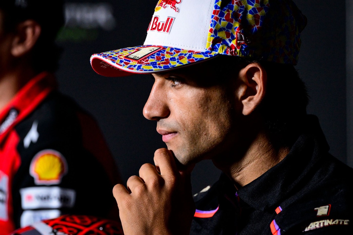 Sa main blessée en février fait encore souffrir Jorge Martín