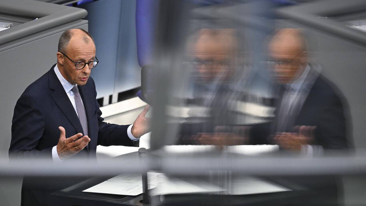 Le chancelier allemand Friedrich Merz tente de reprendre la main sur les affaires intérieures