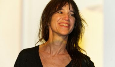 Le fils de Gisèle Halimi fustige le choix de Charlotte Gainsbourg pour jouer sa mère
