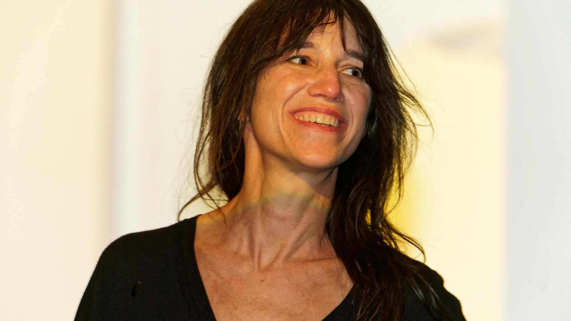 Le fils de Gisèle Halimi fustige le choix de Charlotte Gainsbourg pour jouer sa mère