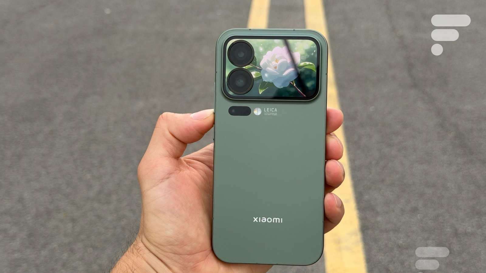 un iPhone 17 avec un écran inédit (et pratique)