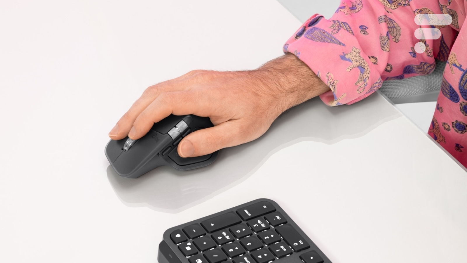 Logitech dévoile la MX Master 4, une souris bureautique avec une fonctionnalité unique