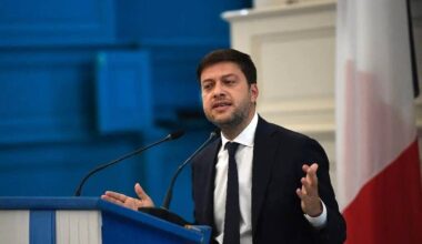Menacé "pour avoir mangé un couscous", le maire de Marseille porte plainte