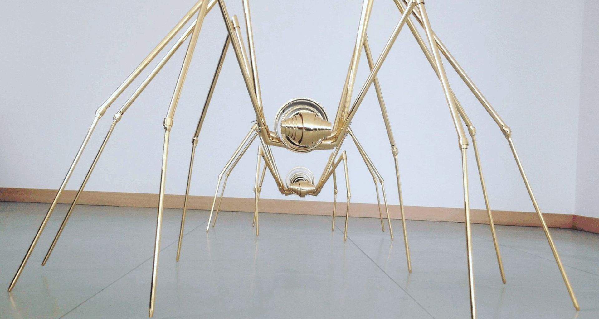 une fillette de 5 ans casse une sculpture en or d'une valeur de 30.000 euros