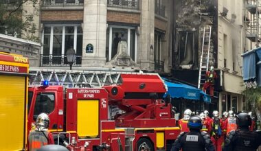 EN DIRECT - Blocages du 10 septembre : la façade d'un immeuble en feu à Paris, des tensions dans plusieurs villes