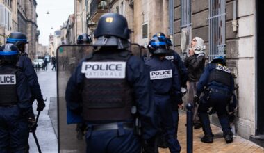 199 interpellations "dont 99 gardes à vue" à Paris, annonce la procureure Laure Beccuau sur RTL