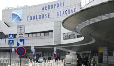 un passager meurt en plein vol, l'avion contraint d'atterrir d'urgence