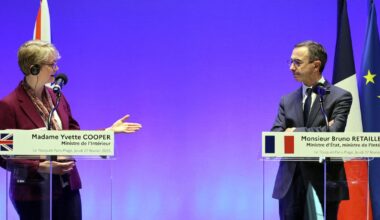 Royaume-Uni : deuxième vol vers la France de migrants expulsés après un recours infructueux - Le Figaro