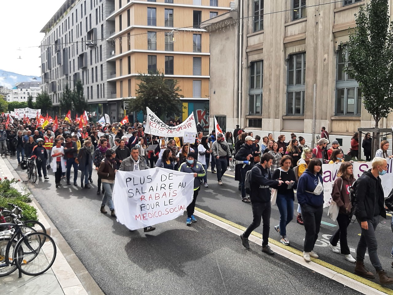 d'où et à quelle heure va partir la manifestation