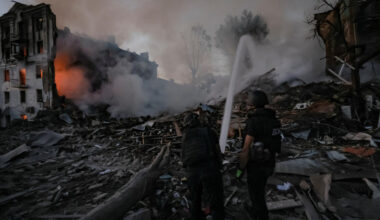 Est de l’Ukraine, lâcher du terrain ou combattre jusqu’au bout ?