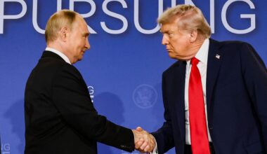 Trump réaffirme son engagement pour la paix entre la Russie et l'Ukraine, selon CBS News