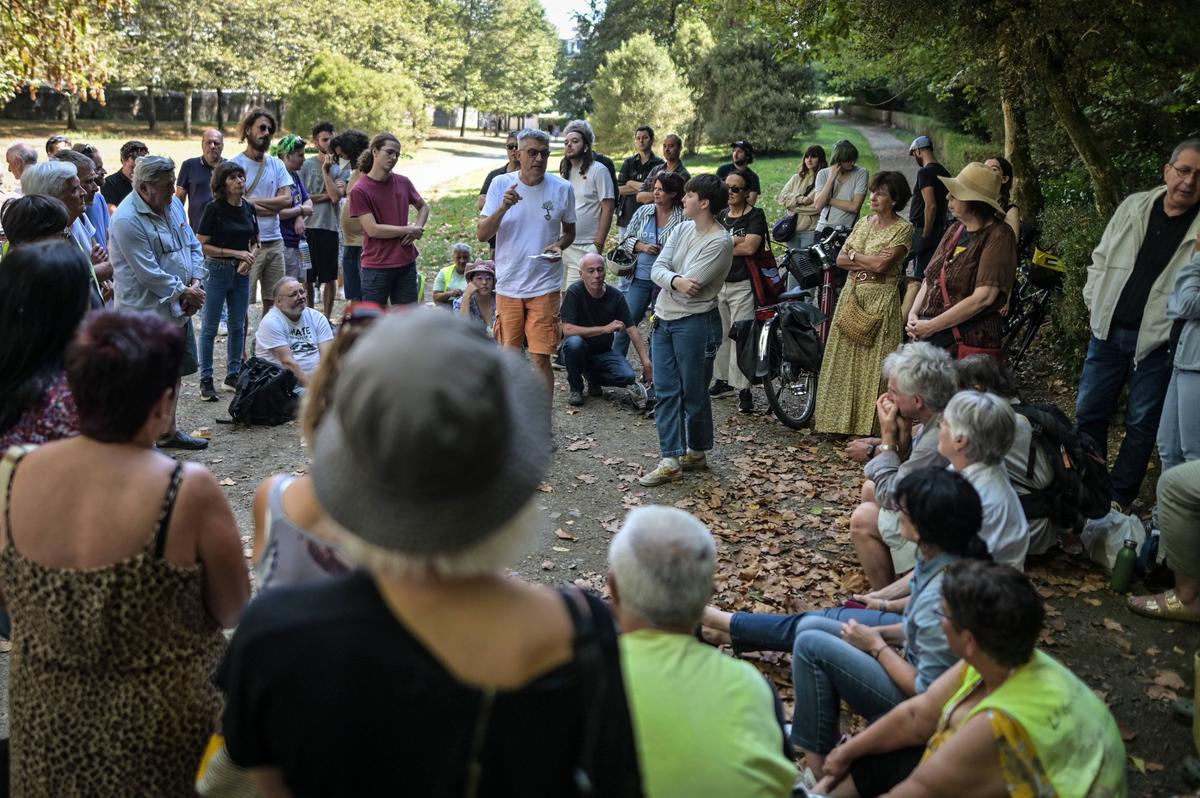 « Bloquons tout » le 10 septembre : « marqué à gauche, périurbain... », qui se cache derrière le mouvement ? - Sud Ouest