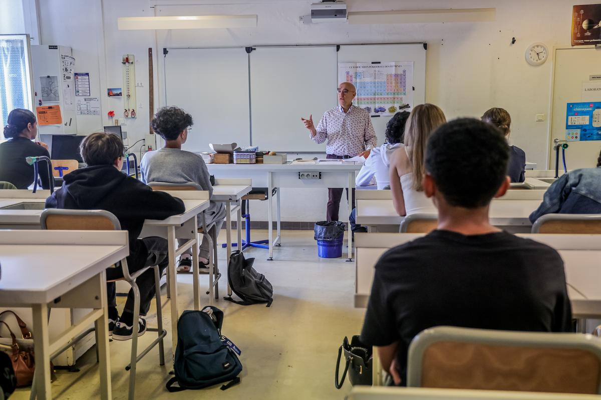 Cours de SVT au collège Francisco Goya, lundi 1er septembre.