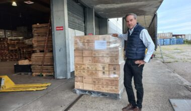 d’où viennent ces caisses de bois collectors réparties en ville lors du concert de rentrée de l’Opéra ?