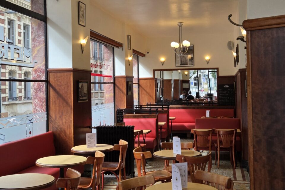 La salle du Métropole toujours aussi chaleureuse et atypique.