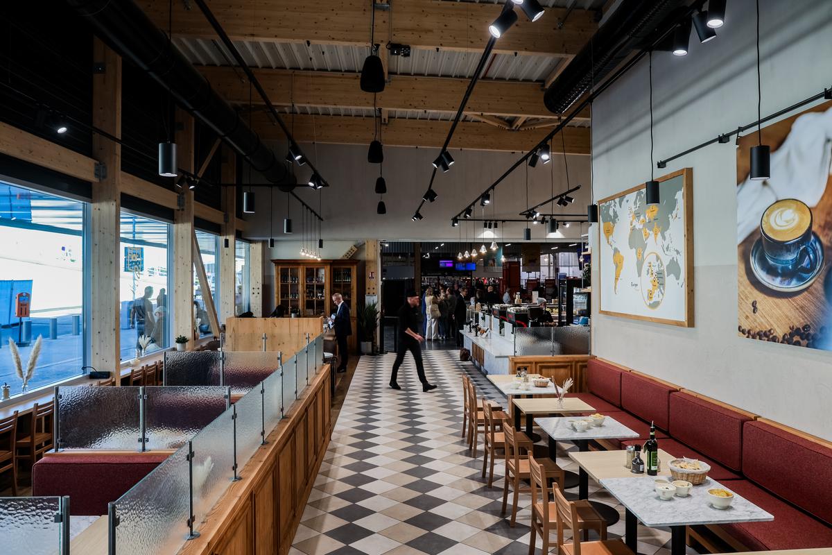 Le nouvel espace de restauration, confié à l’enseigne Le Pain quotidien.