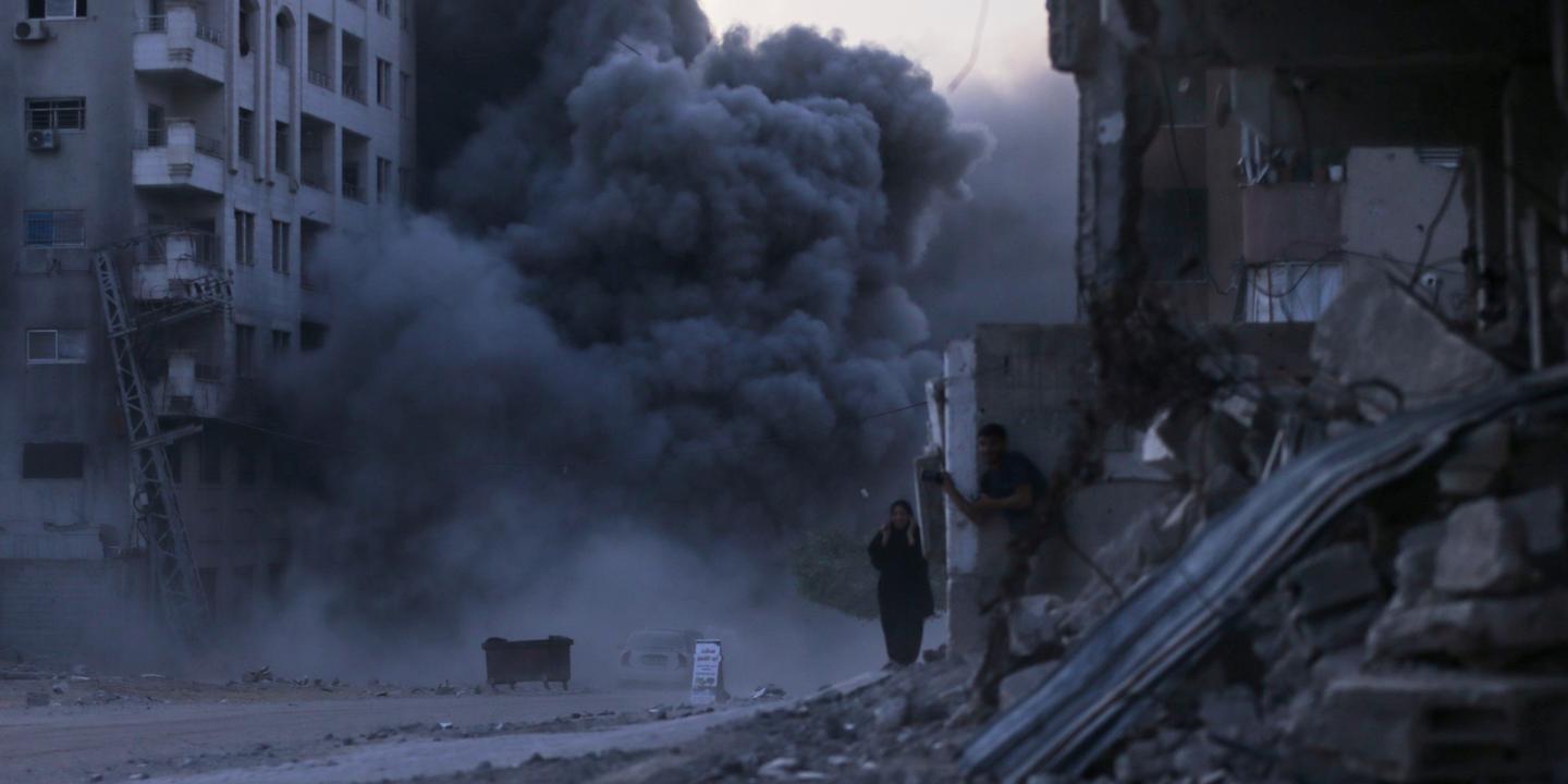 En direct, Gaza : le Hamas se dit « prêt à s’asseoir immédiatement à la table des négociations » - Le Monde.fr