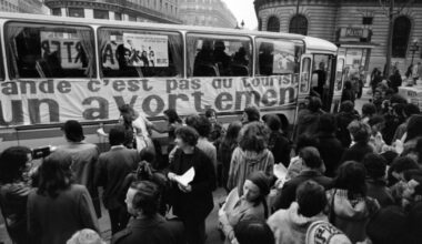 Bientôt un monument "Aux avortées inconnues" à Paris? : Actualités