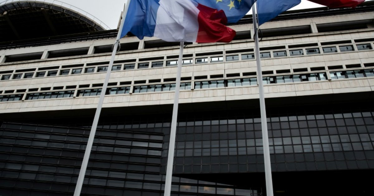 Dette: la France emprunte désormais au même taux que l'Italie : Actualités