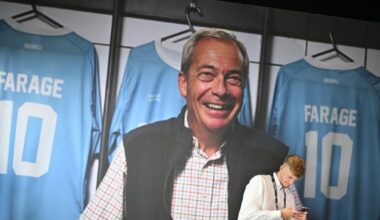 Royaume-Uni : Nigel Farage rallie ses troupes et se voit déjà en Premier ministre : Actualités