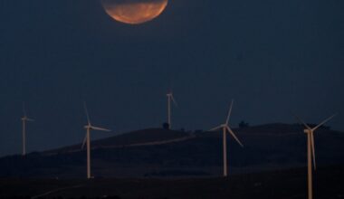 Eclipse totale et nouvelle Lune de sang dimanche : Actualités