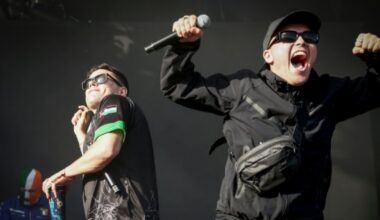 Poursuites abandonnées contre Mo Chara, le rappeur du trio Kneecap : Actualités