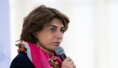 Martine Vassal, candidate de la droite et du centre, veut "reprendre" Marseille : Actualités