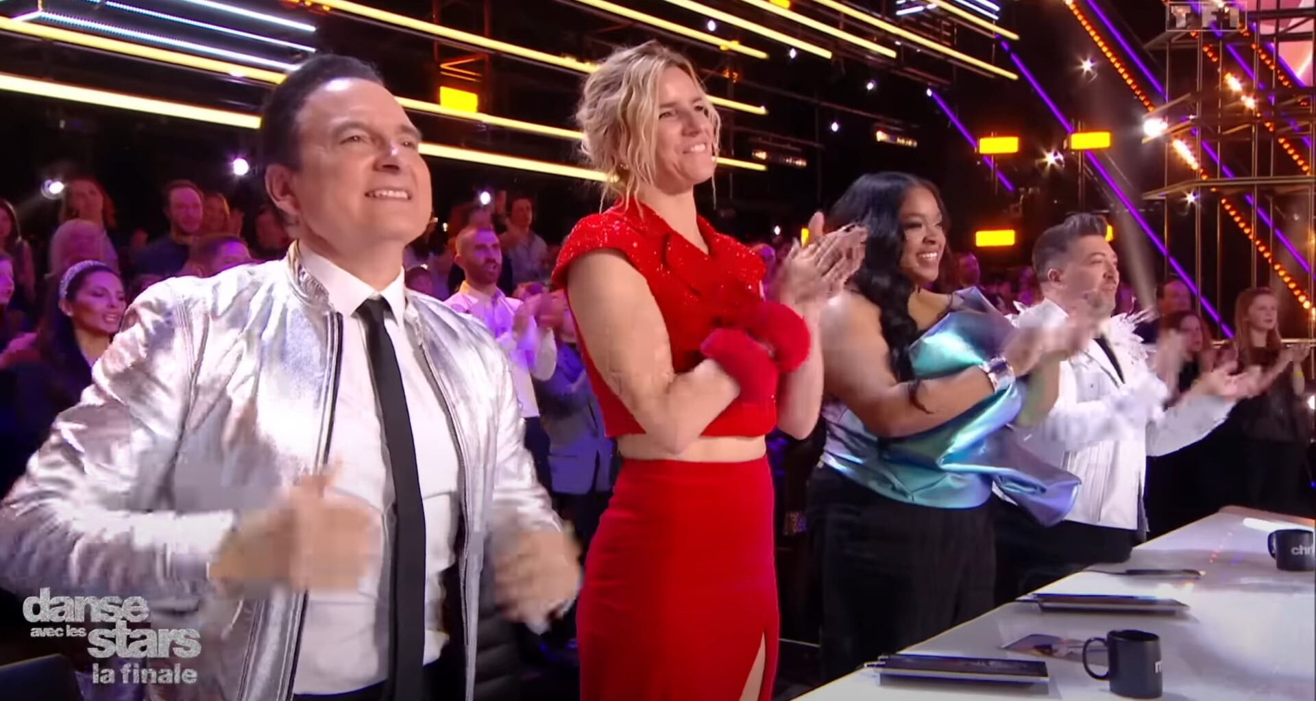 "J’avais besoin de blé", "c’était horrible" : cet ancien juré regrette sa participation à "Danse avec les stars"