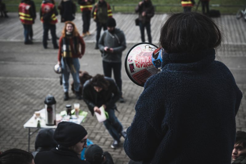 Mobilisation étudiant blocage université grève