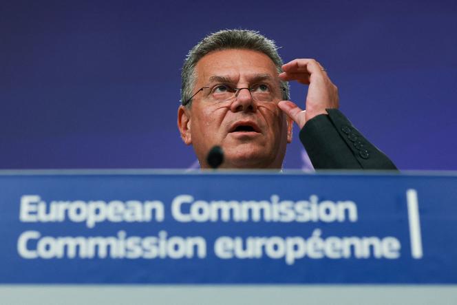 Le commissaire européen au commerce, Maros Sefcovic, présente l’accord commercial UE-Mercosur, à Bruxelles, en Belgique, le 3 septembre 2025. 
