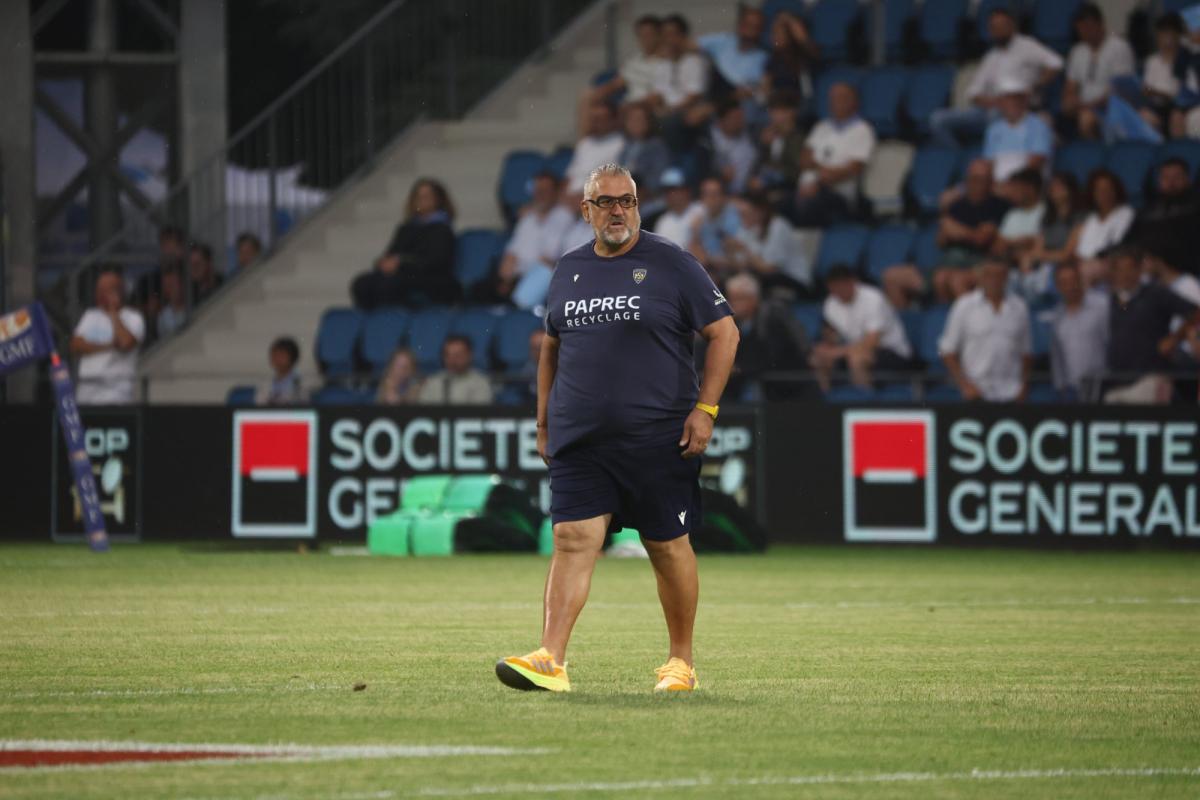 « Ce carton orange ne sert à rien » : Christophe Urios remonté contre l'arbitrage et l'évolution des règles - L'Équipe