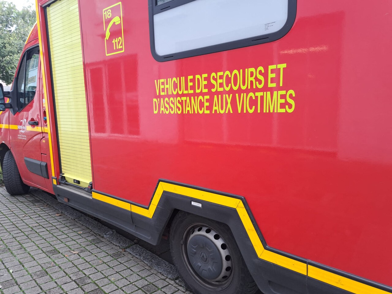 le garçon souffre de plusieurs fractures, l'automobiliste en fuite