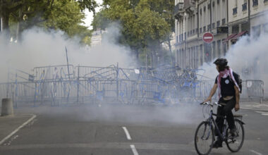 Lyon, Paris, Grenoble… Les premières tensions en images