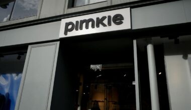 Après l’annonce du partenariat Pimkie-Shein, la famille Mulliez annonce saisir la justice – Libération