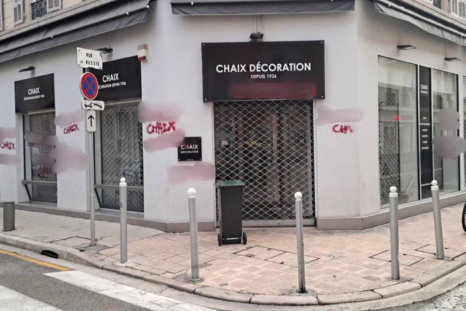Magasin de Bernard Chaix tagué, plainte contre Christian Estrosi... La campagne pour les municipales de Nice ne fait pas de cadeaux